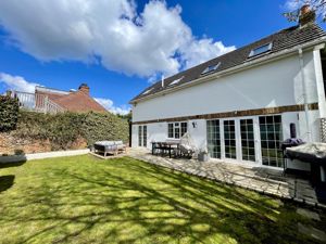 Photo 15- click for photo gallery